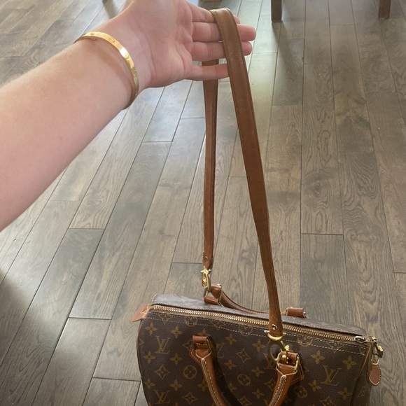 Vintage Louis Vuitton crossbody- authentic - Picture 6 of 8